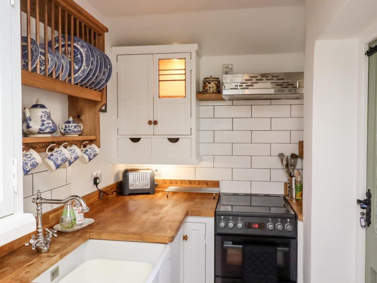Michaelmass Cottage 惠特比 外观 照片
